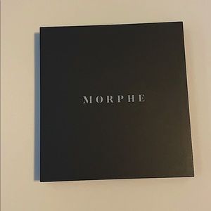 Morphe 9 pan Artistry Palette- 9J